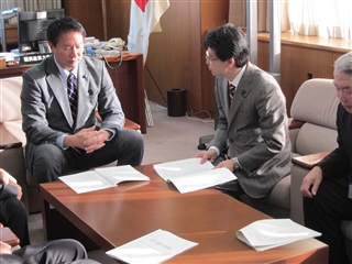 写真：原子力発電関係道県議会議長協議会