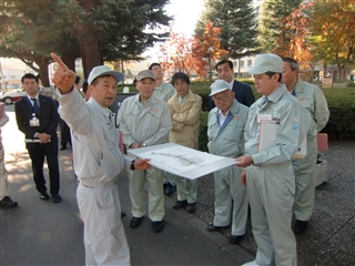 写真：建設委員会調査