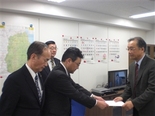 写真：東日本大震災対策特別委員会陳情