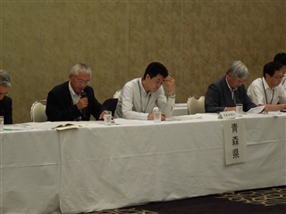 写真：北海道・東北六県議会議員研究交流大会
