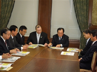 写真：建設委員会要望活動