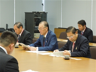 写真：原子力発電関係道県議会議長協議会要請活動