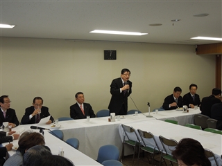写真：自由民主党と原子力発電関係道県議会議長協議会との意見交換会