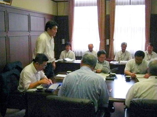 26009003-05_議会運営委員会調査1