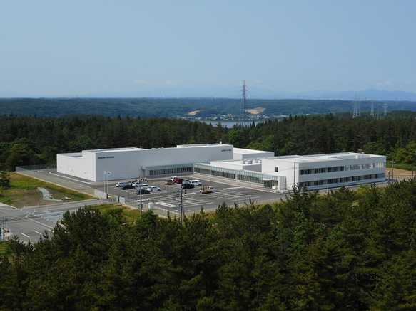 量子科学センター全景