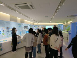水素情報館東京スイソミル見学