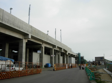 新青森駅（南側）