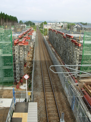 新幹線と在来線の交差部分