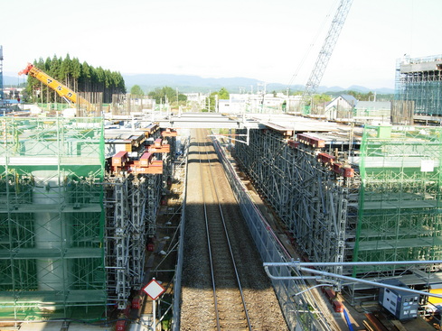 新幹線と在来線の交差部分
