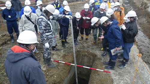 住民に公開して目視確認