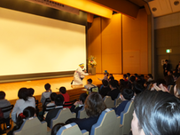さかなクン講演４