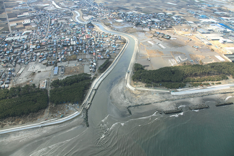 東日本大震災直後の様子