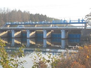 高瀬川放水路