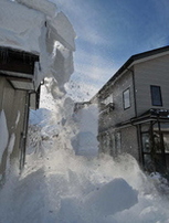 雪止めがない屋根