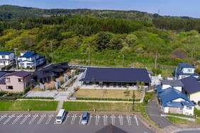 グッドライフ株式会社社屋、東奥信用金庫黒石支店