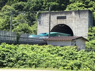 tunnel01