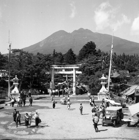 岩木山神社