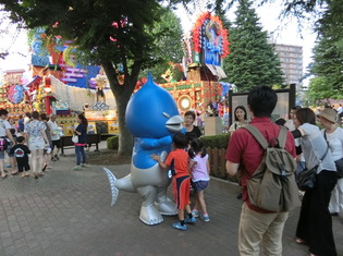 三社大祭でのPR