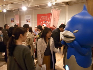 青森県出店ブース前
