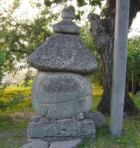 乳井神社五輪塔