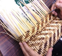 会員の皆さんの作成の様子　１