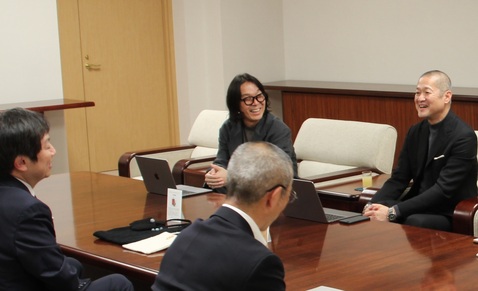 ビームスによる奥田副知事表敬のようす